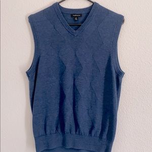Argyle sweater vest. Men’s Small